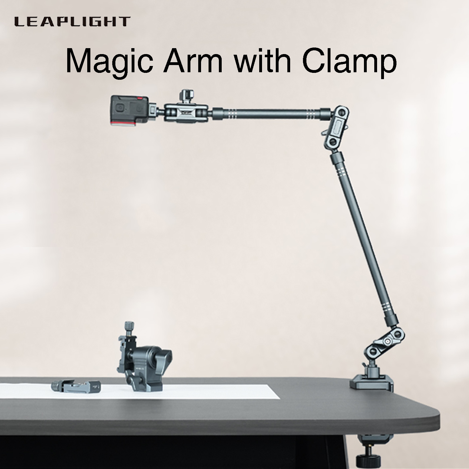 Webcam Stand Clip - LEAPLIGHT マジックアーム W クランプ、オーバーヘッド関節式フリクションデスクカメラマウントブームアーム（デジタル一眼レフカメラ、ウェブカメラ、マイク、ライト、アクションカメラ用）
