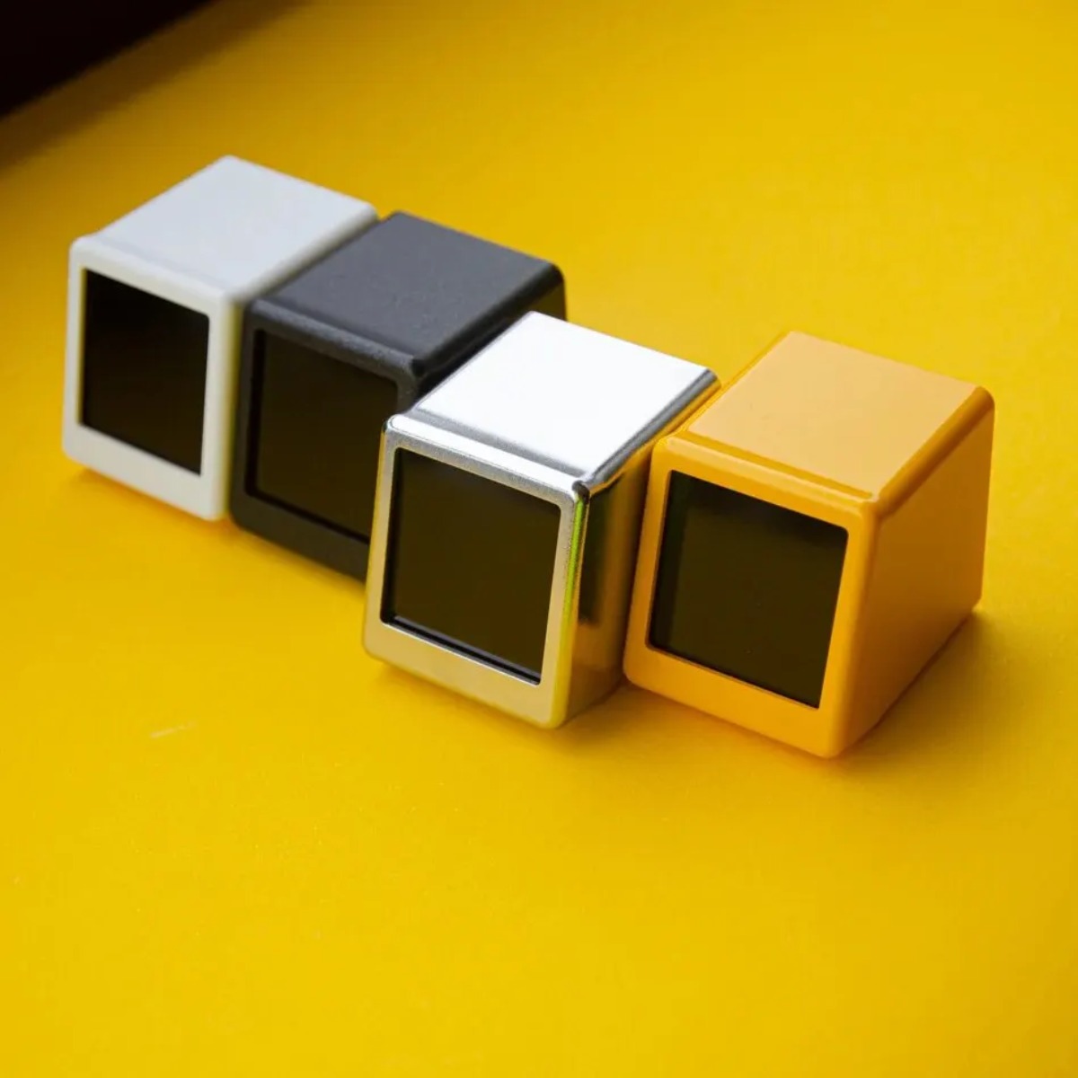創造性あふれる超クールなミニWiFiデスクトップデジタル天気 - Cool Office Tech Gadgets のレビューと価格